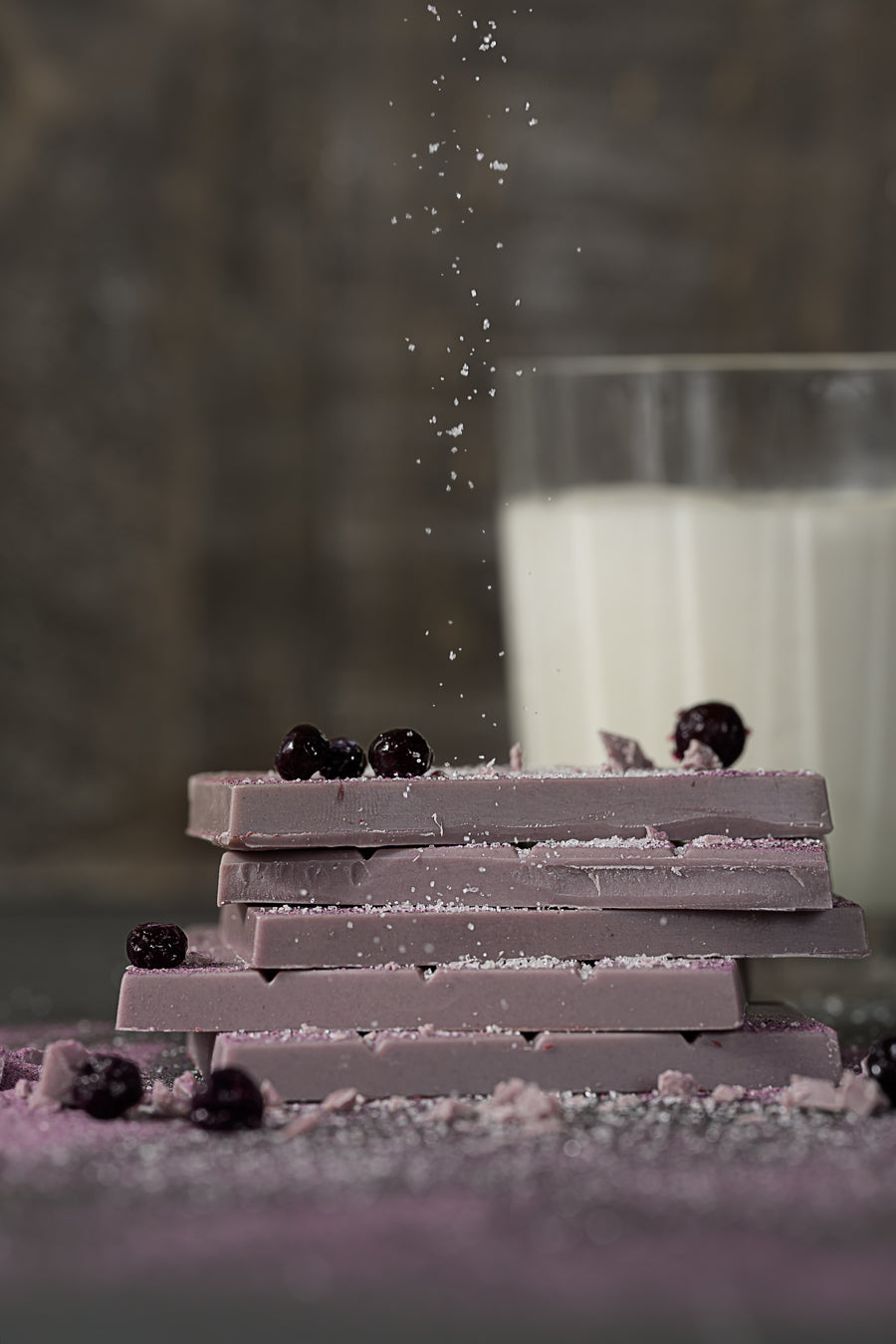 Huckleberry Cream White Chocolate Bar