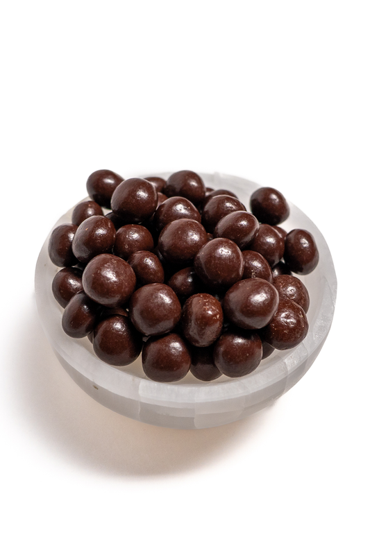 How Dark Chocolate Bars Deliver Rich Flavor Without Bitter Notes