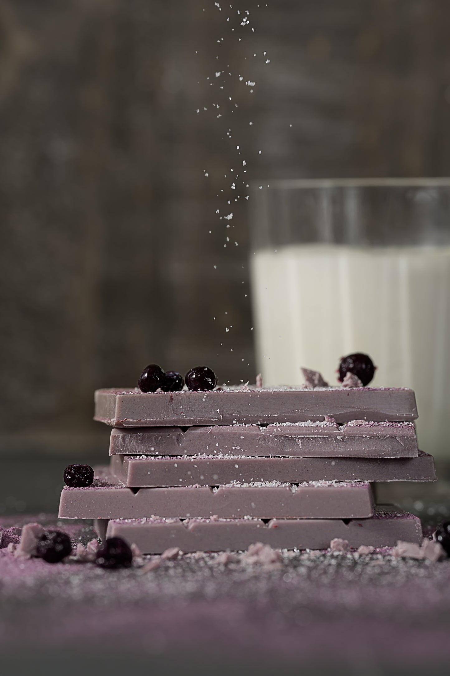 Huckleberry Cream White Chocolate Bar